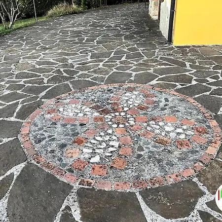 Nel Parco Del Pollino Holiday home *